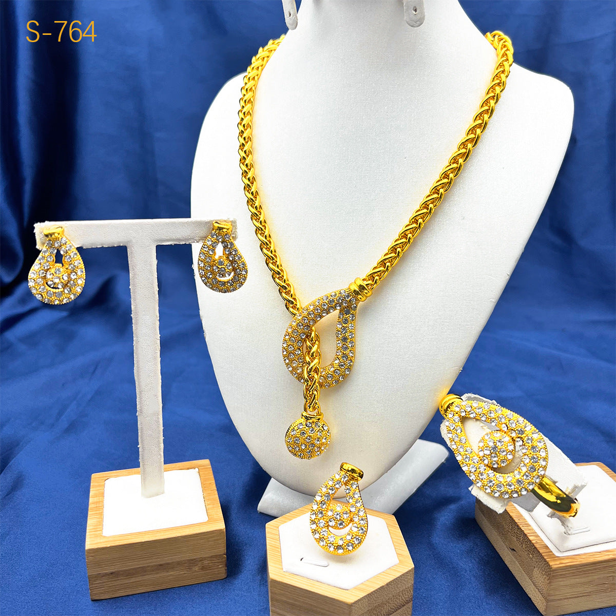 Best-selling Dubai Bride 24k Gold-plated Necklace Bracelet Earring Ring Four-piece Set Secondary image