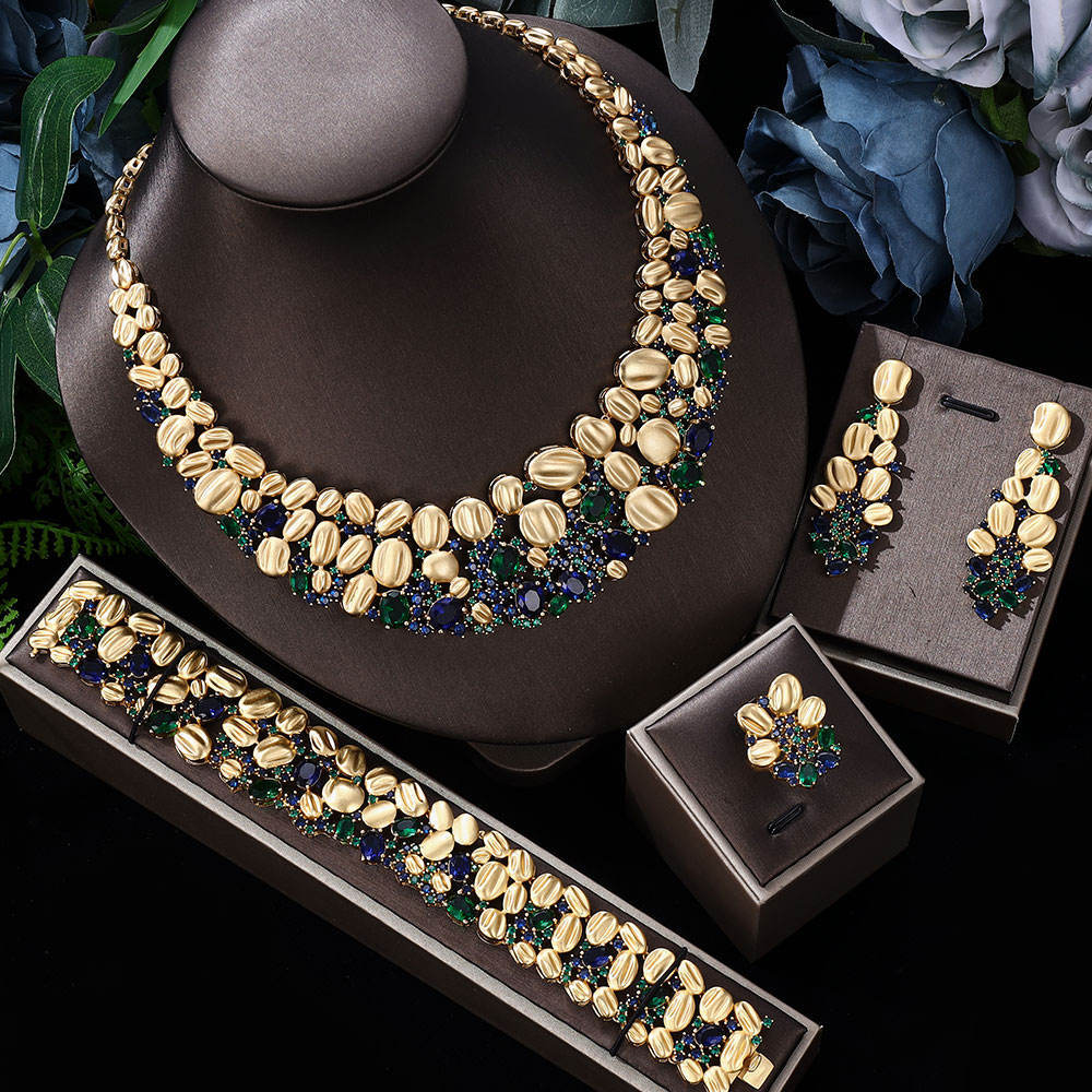 Exaggerated Necklace And Earring Wedding Set, Luxurious And Fashionable Main image