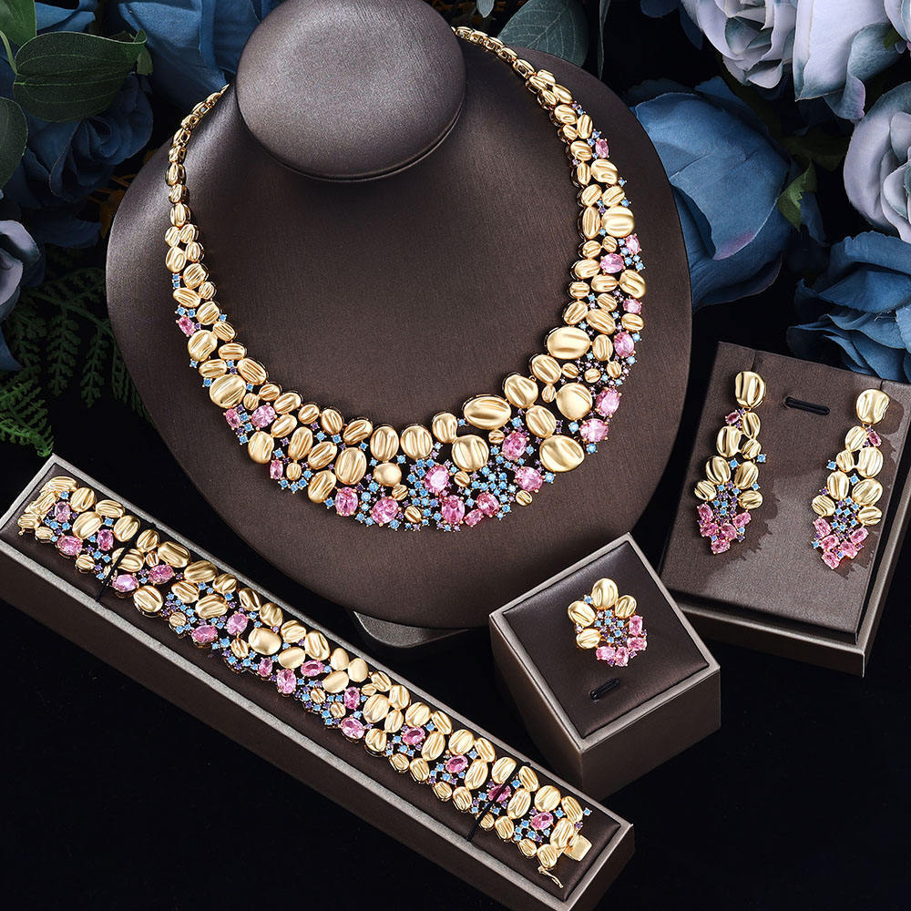 Exaggerated Necklace And Earring Wedding Set, Luxurious And Fashionable Secondary image