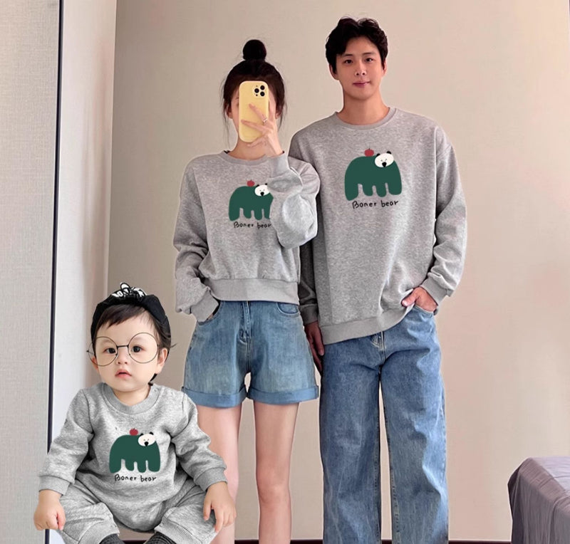 High Quality Family Friendly Autumn Sweatshirts Baby Onesies For Three Secondary image